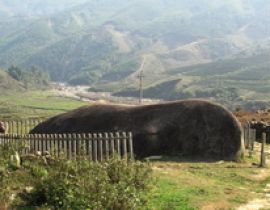 Bãi đá cổ Sa Pa