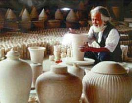 Làng gốm Bát Tràng