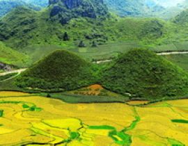 Núi đôi Quản Bạ