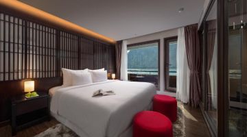 Silver Pearl Suite
