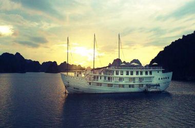 Du Thuyền Indochina Sails