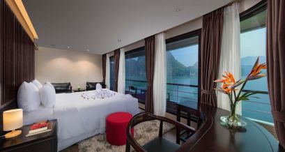 Onyx Pearl Suite
