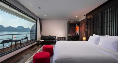 Golden Pearl Suite