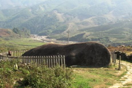 Bãi đá cổ Sa Pa