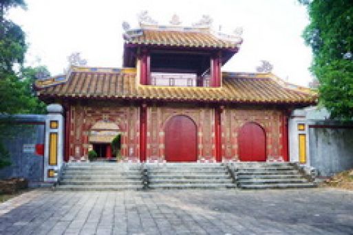 Lăng Gia Long