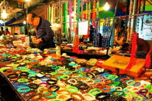 Chợ đêm ở phố Temple