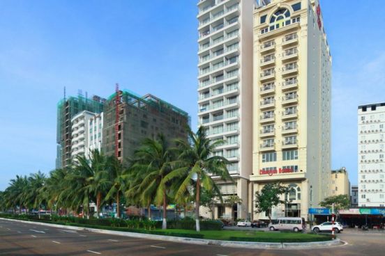 Khách sạn Blue Sun