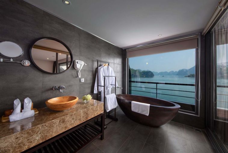 22_goldenbath