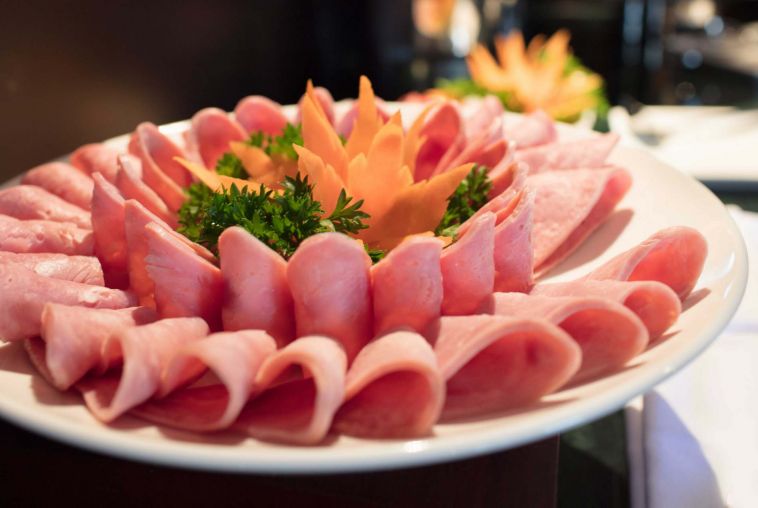 28_Buffet_Scarlet_Pearl
